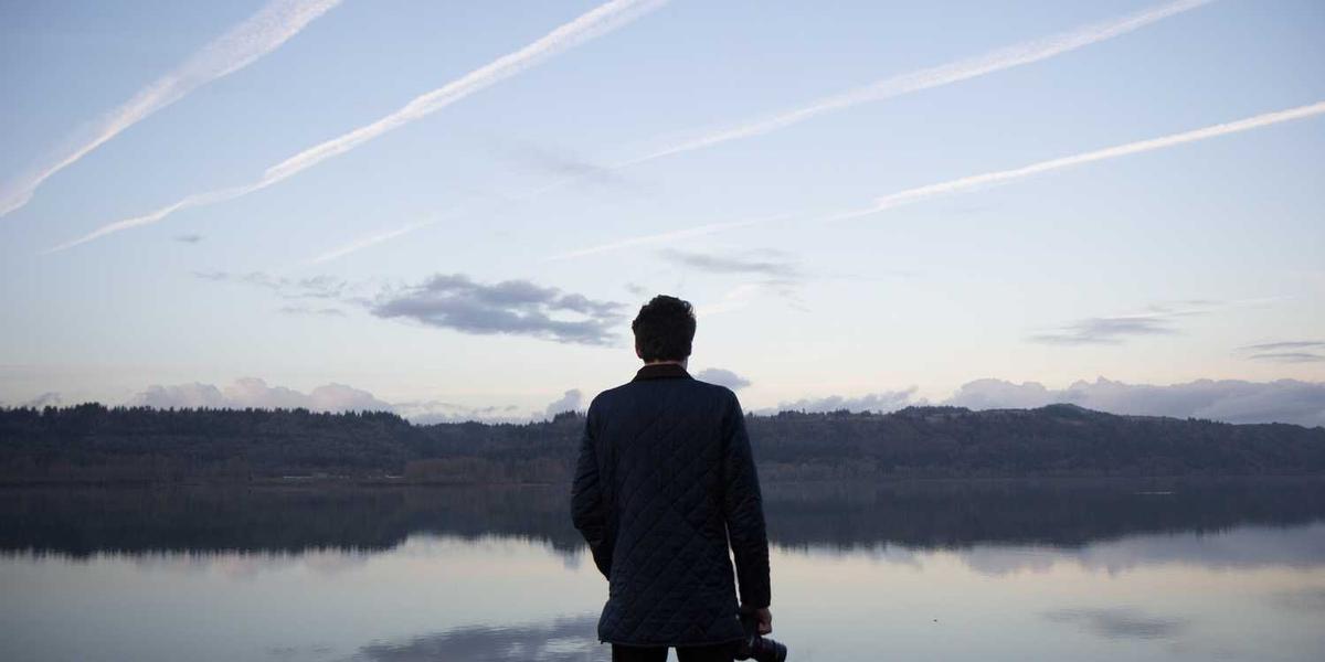 如何在Scratch中避免场景切换时的卡顿问题？